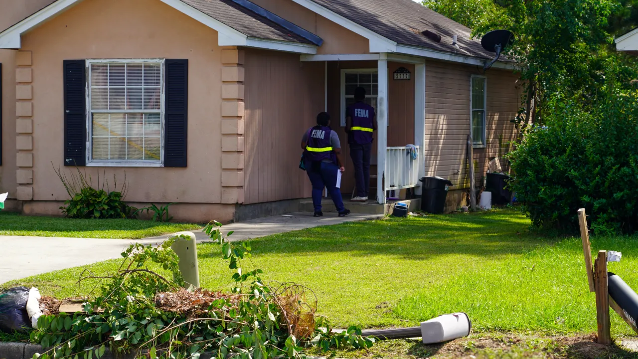 Disaster Survivor Assistance Crew #1 Canvassing a Neighborhood on Tyndall Drive in Valdosta. Georgia (005) Image: Disaster Survivor Assistance Crew #1 Canvassing a Neighborhood on Tyndall Drive in Valdosta. Georgia (005)