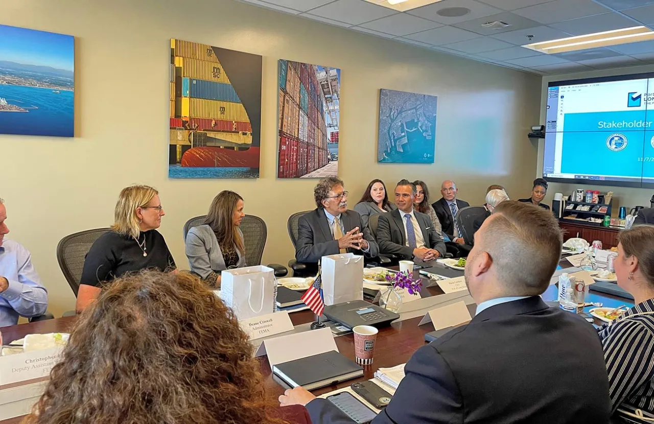 Image: FEMA Administrator and CISA Director Attend Los Angeles/Long Beach Stakeholder Roundtable