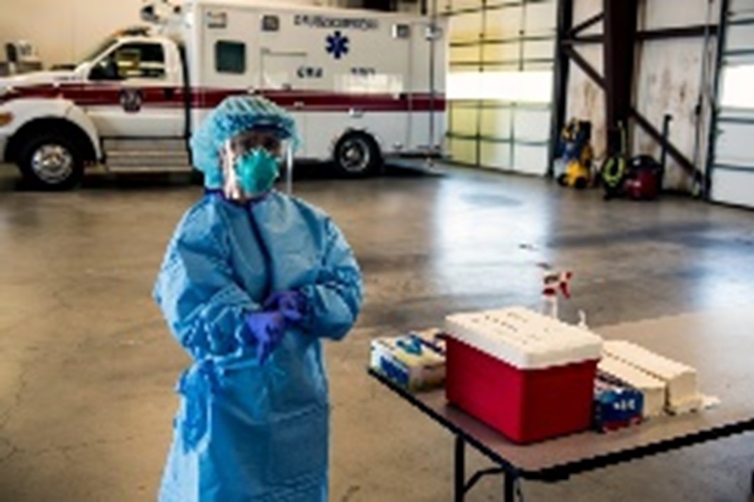 Healthcare worker in PPE