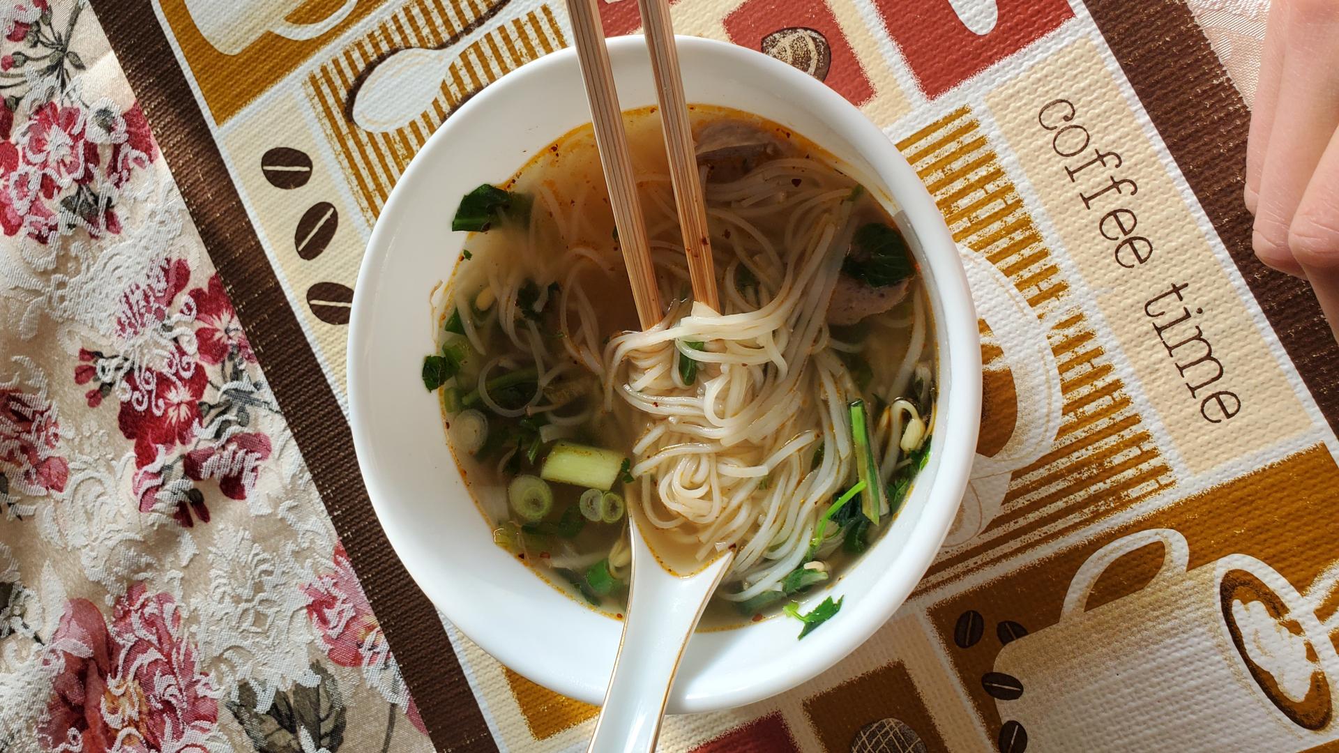 Phở in a bowl