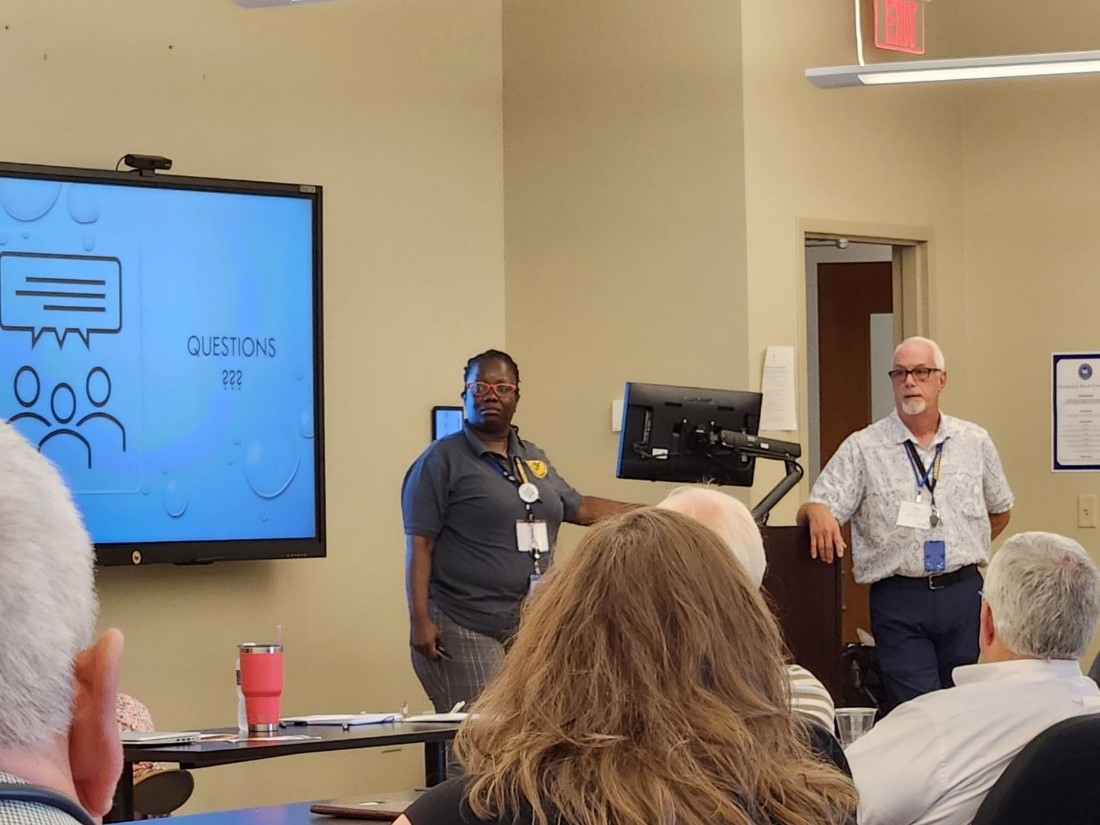 Ruthie Maniscalchi and Tim Keaton of the West Virginia Department of Emergency Management, presenting at the Pioneer Summit